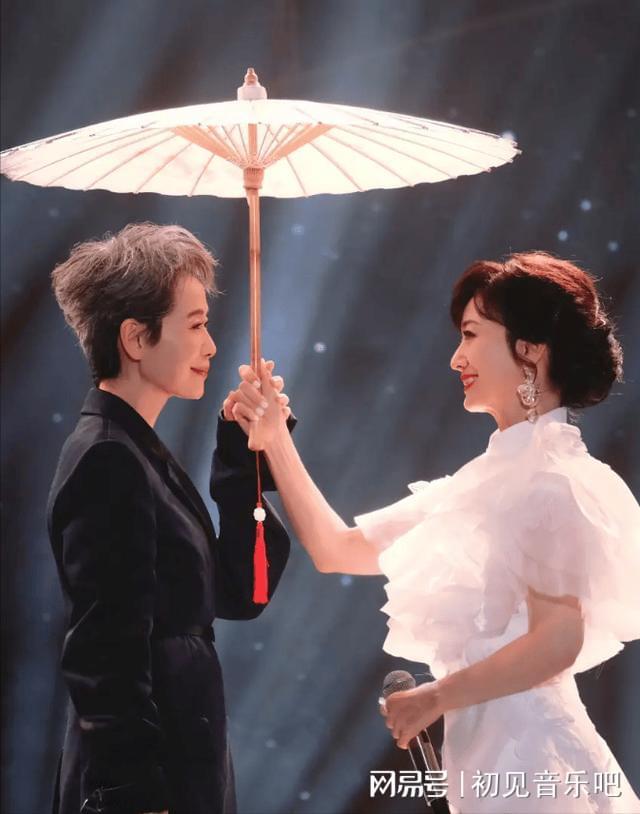 许仙30年后撒糖竟藏惊天秘密爱游戏入口神仙售后！白娘子(图4)